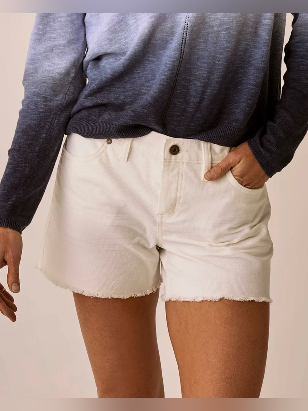 UpWest Women’s Frayed Hem Ecru Shorts- L